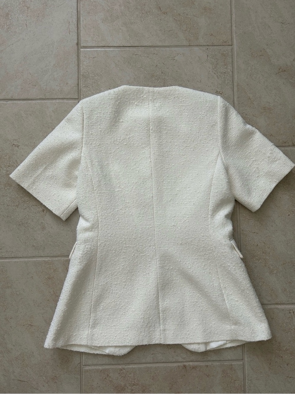 NWT H&M White Short-Sleeve Bouclé Textured Jacket - Picture 4 of 4